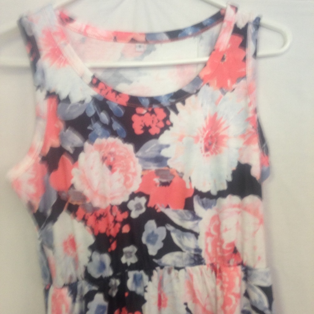 Women's Maxie Dress Size S NWOT - Picture 3 of 4